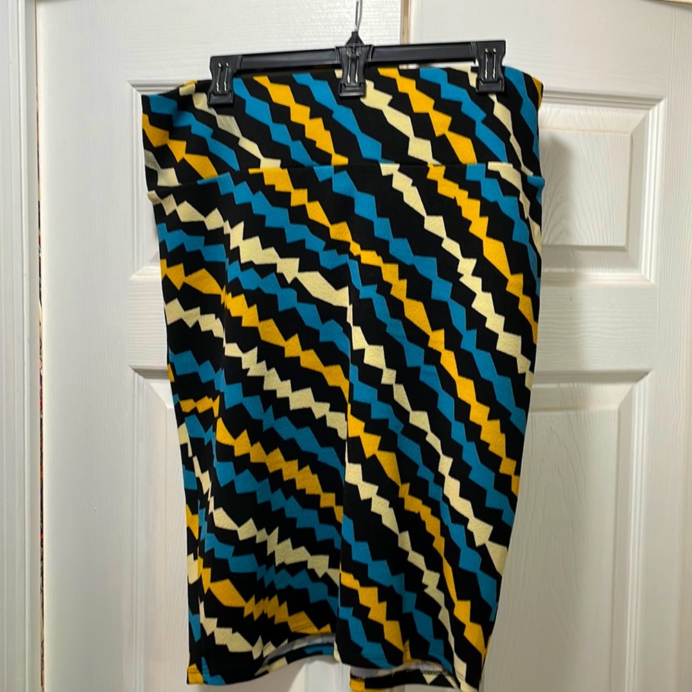 LuLaRoe Cassie skirt, Large